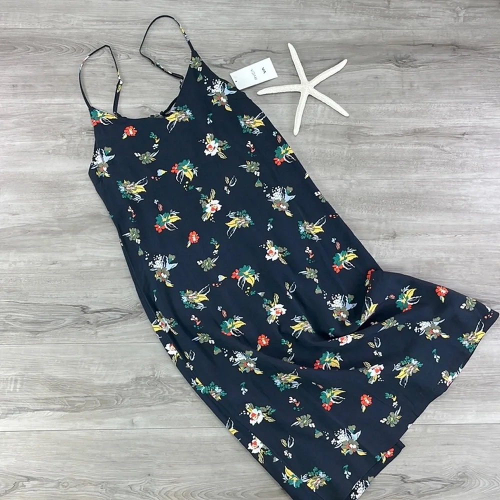 🔆RVCA🔆MADDOX MIDI DRESS - Picture 2 of 15